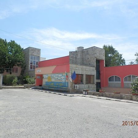 Olimpia Supersnab Hotel Balčik Exteriér fotografie