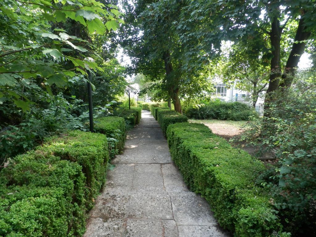 Olimpia Supersnab Hotel Balčik Exteriér fotografie