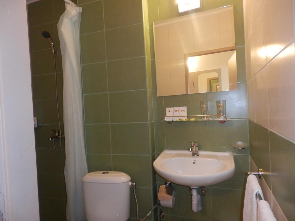 Olimpia Supersnab Hotel Balčik Exteriér fotografie