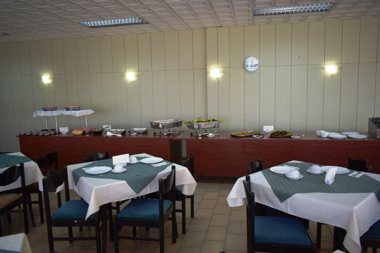 Olimpia Supersnab Hotel Balčik Exteriér fotografie